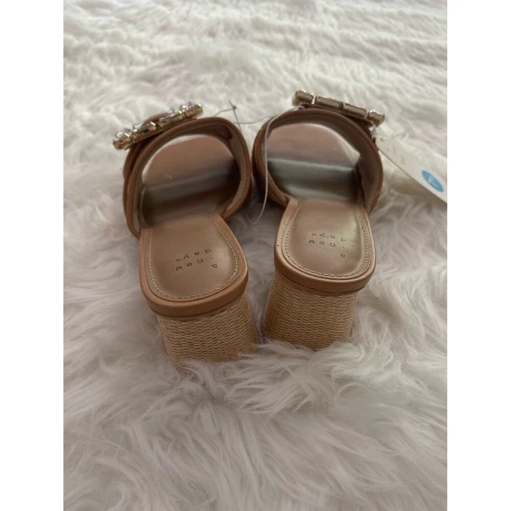 A New Day Kathleen Raffia Buckle Block Heels 7.5